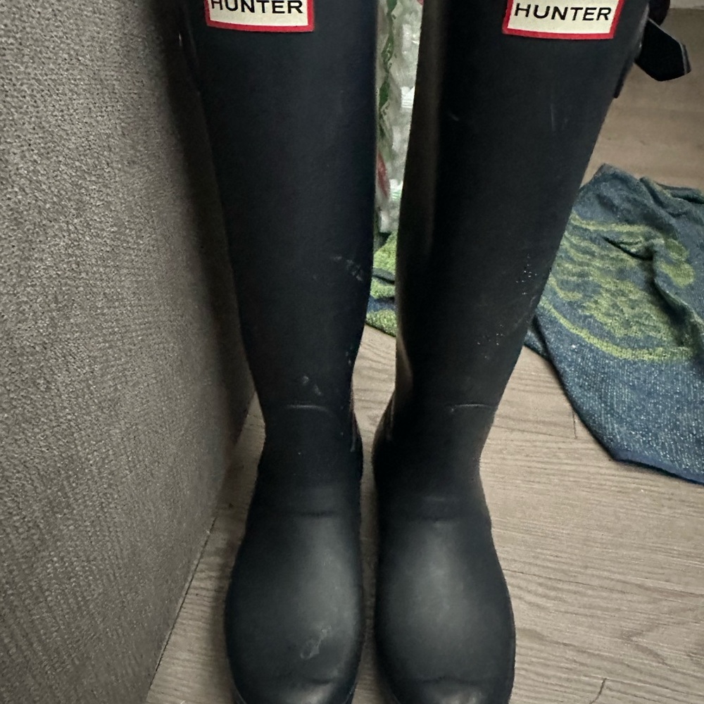 Hunter Navy Blue Tall Rain Boots with Interior Logo